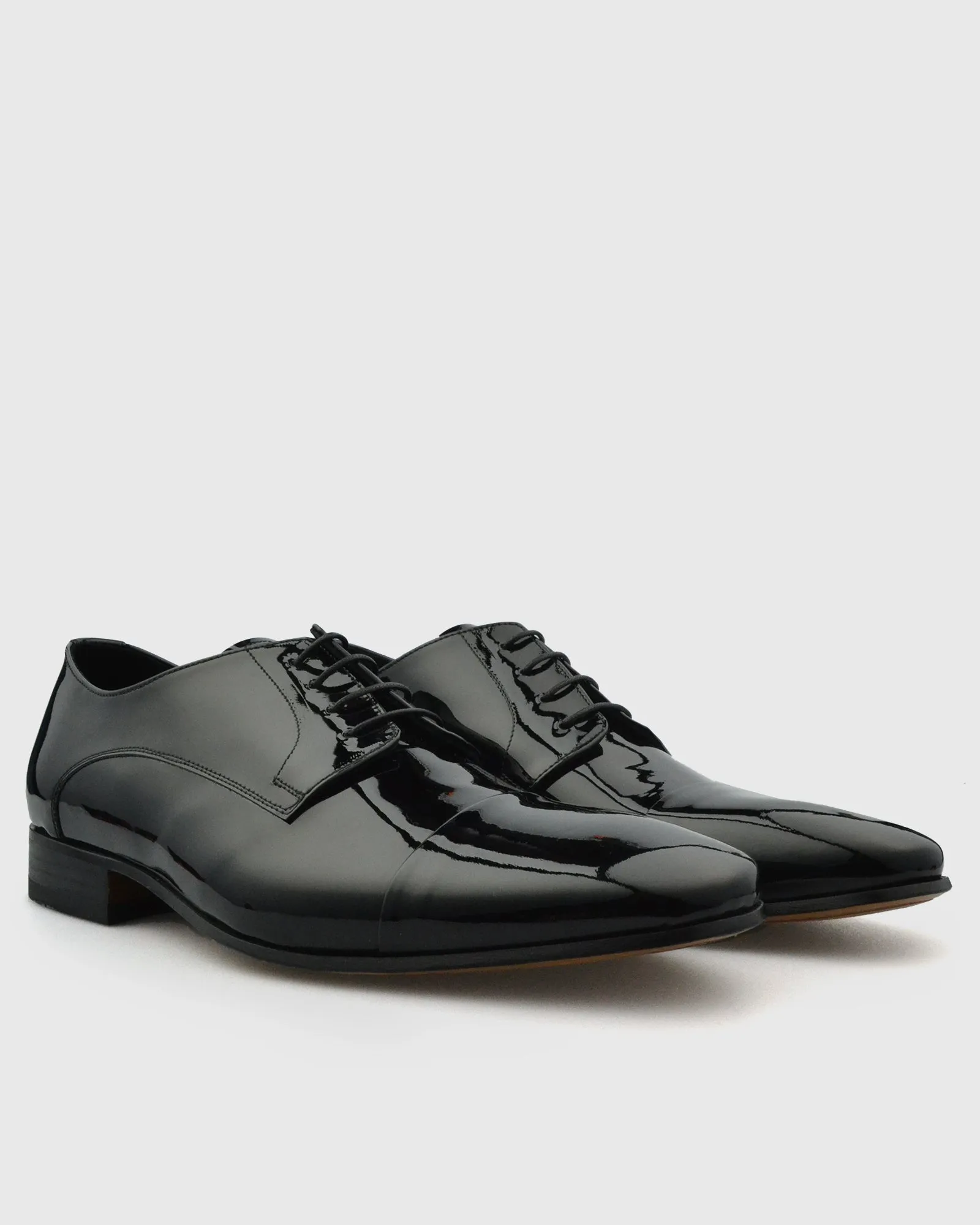 VINCENT & FRANKS VFS24RO BLACK PATENT DERBY SHOE